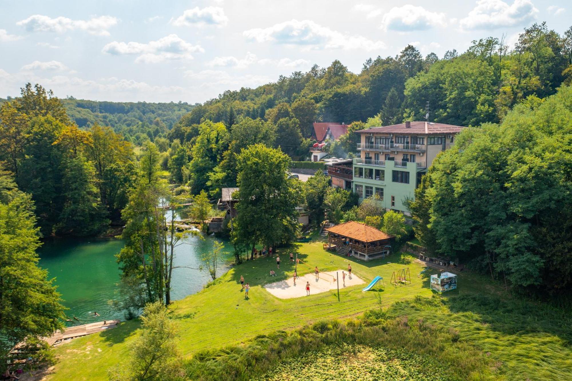 Bed & Breakfast Zeleni Kut Gornji Zvečaj Esterno foto