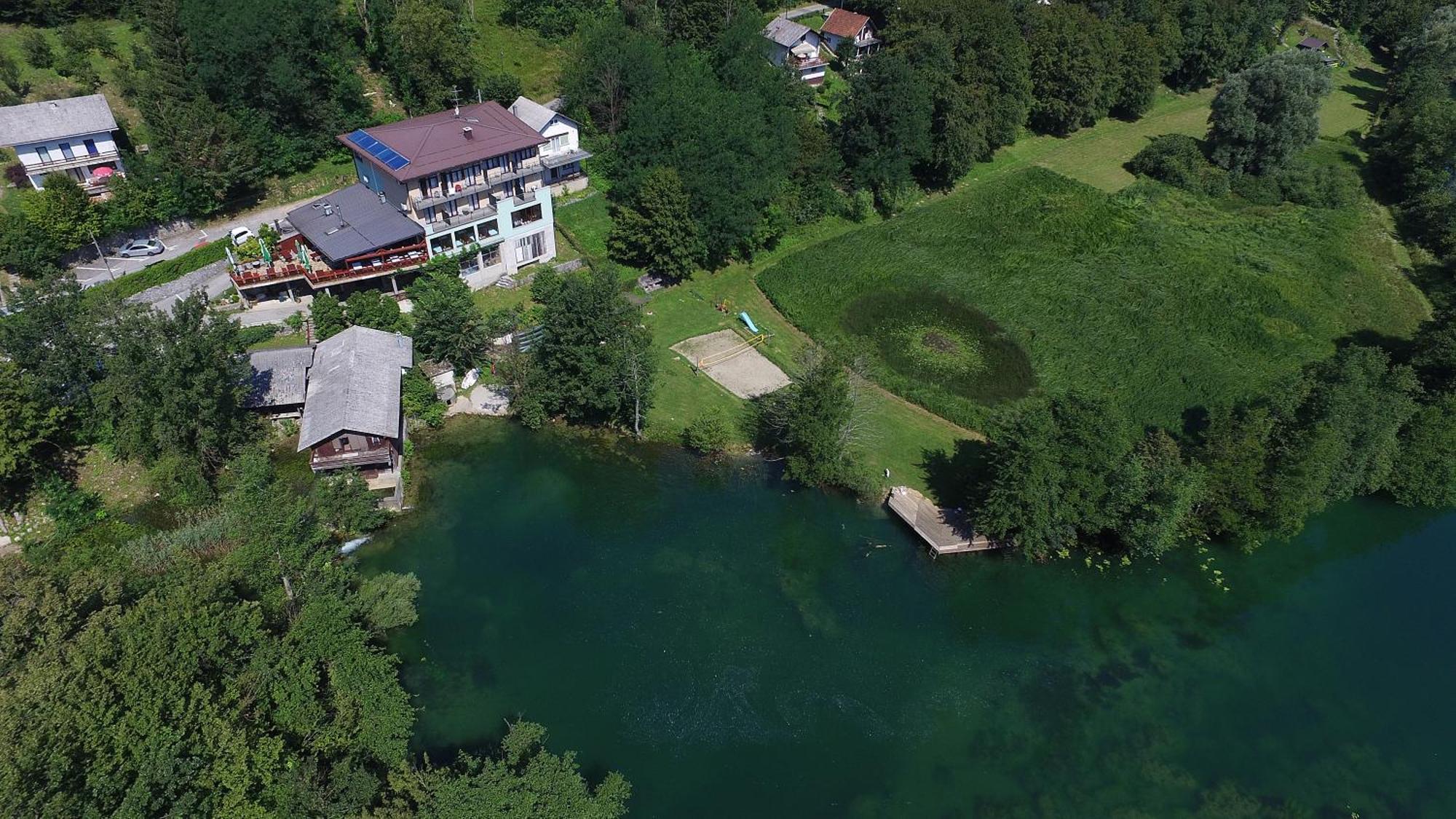 Bed & Breakfast Zeleni Kut Gornji Zvečaj Esterno foto