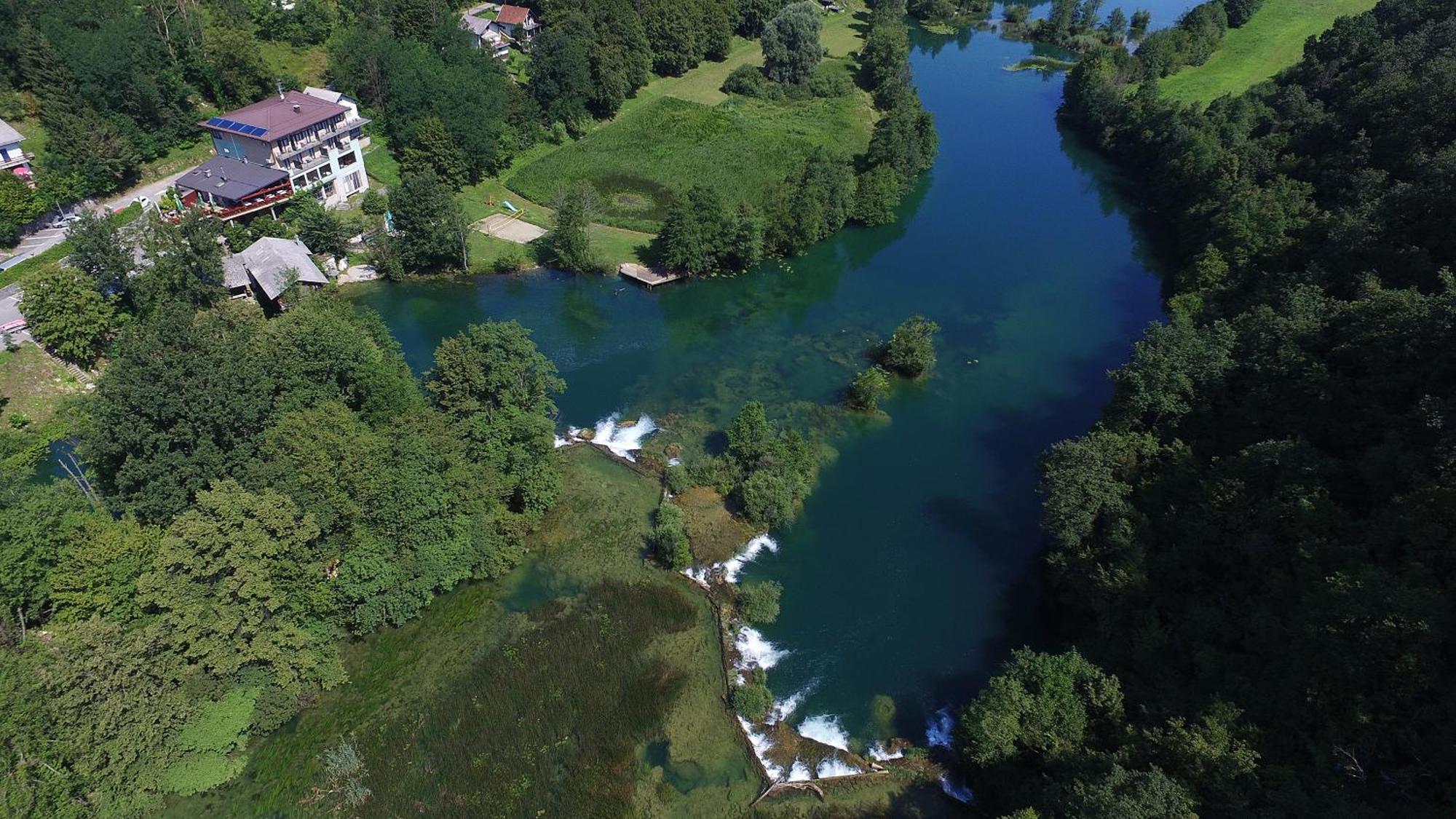 Bed & Breakfast Zeleni Kut Gornji Zvečaj Esterno foto