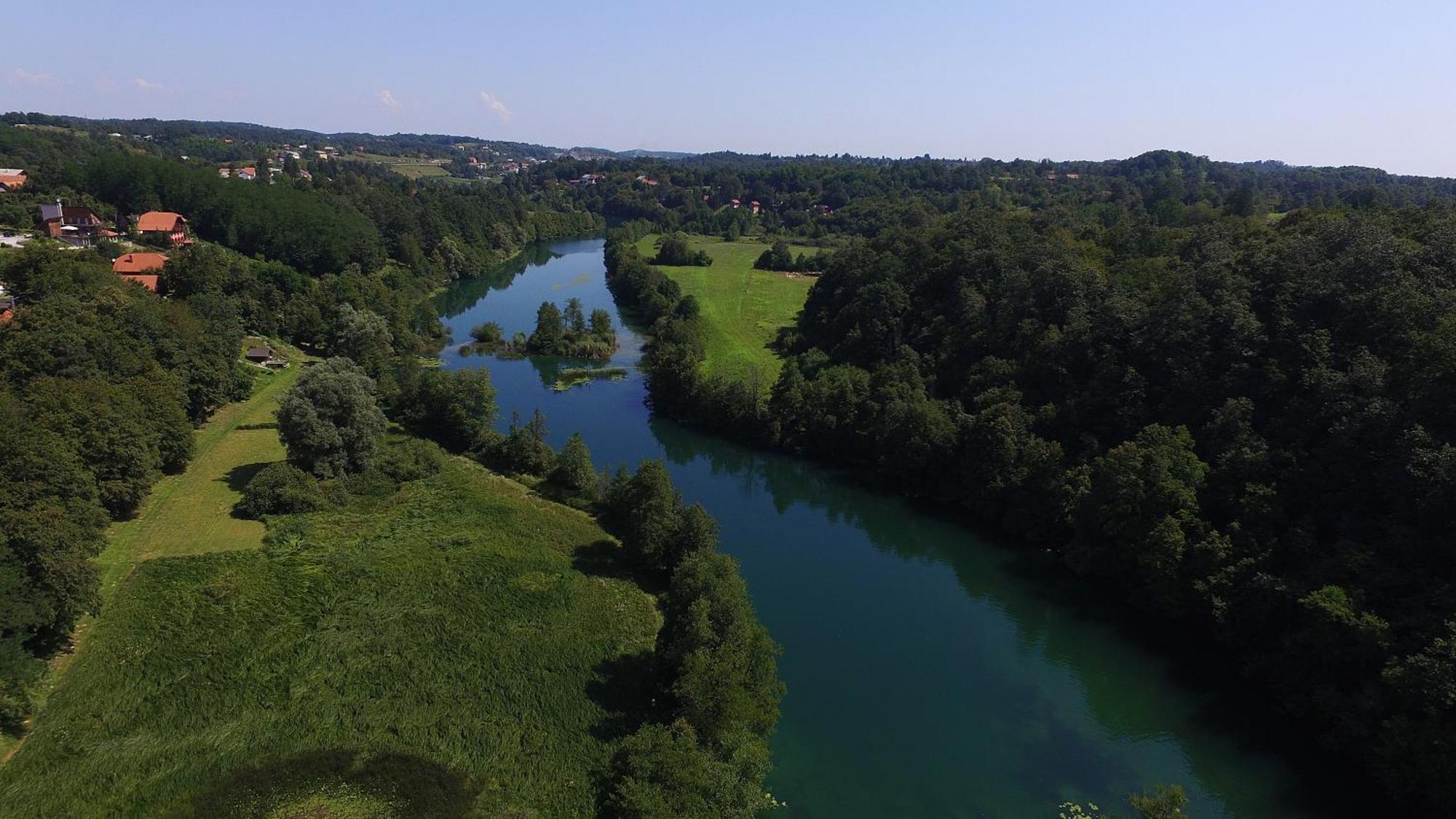 Bed & Breakfast Zeleni Kut Gornji Zvečaj Esterno foto