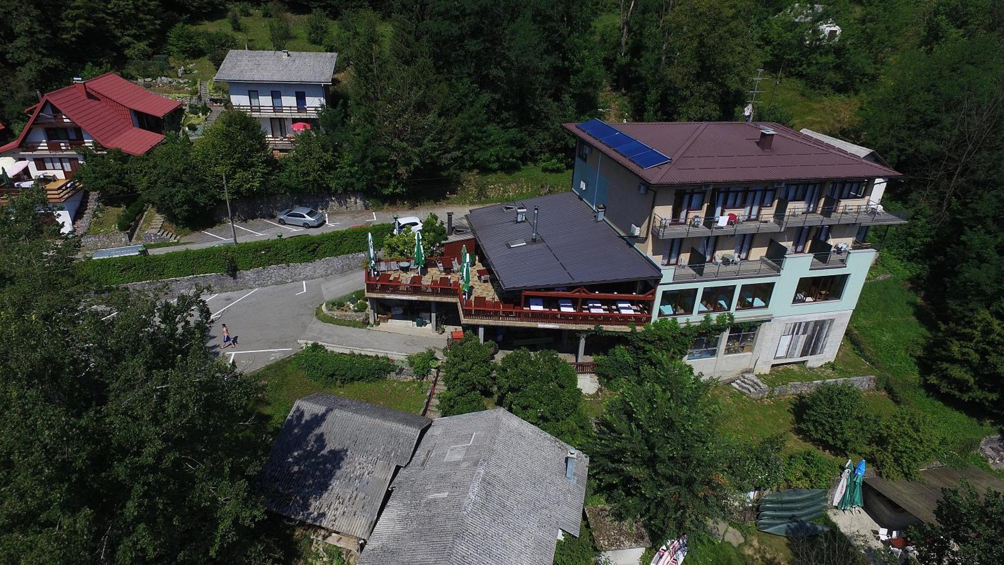 Bed & Breakfast Zeleni Kut Gornji Zvečaj Esterno foto