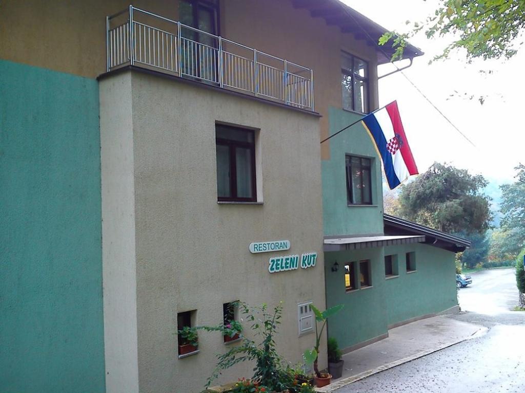 Bed & Breakfast Zeleni Kut Gornji Zvečaj Esterno foto