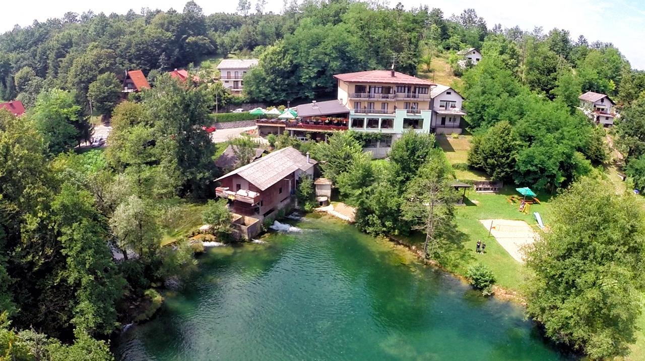 Bed & Breakfast Zeleni Kut Gornji Zvečaj Esterno foto